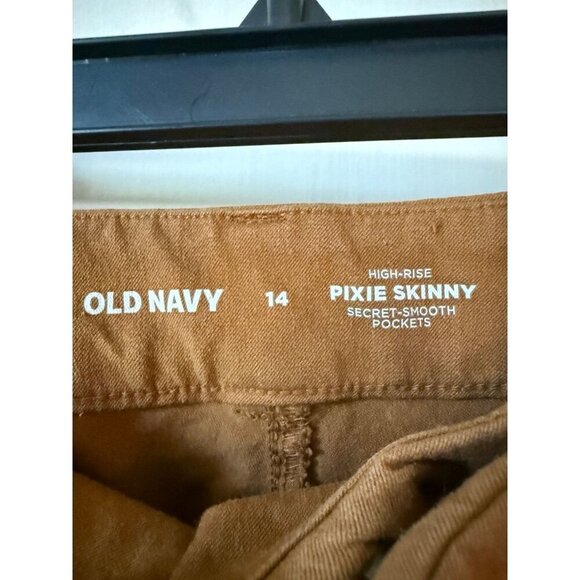 Old Navy women’s size medium pixie skinny brown pants - Picture 4 of 6